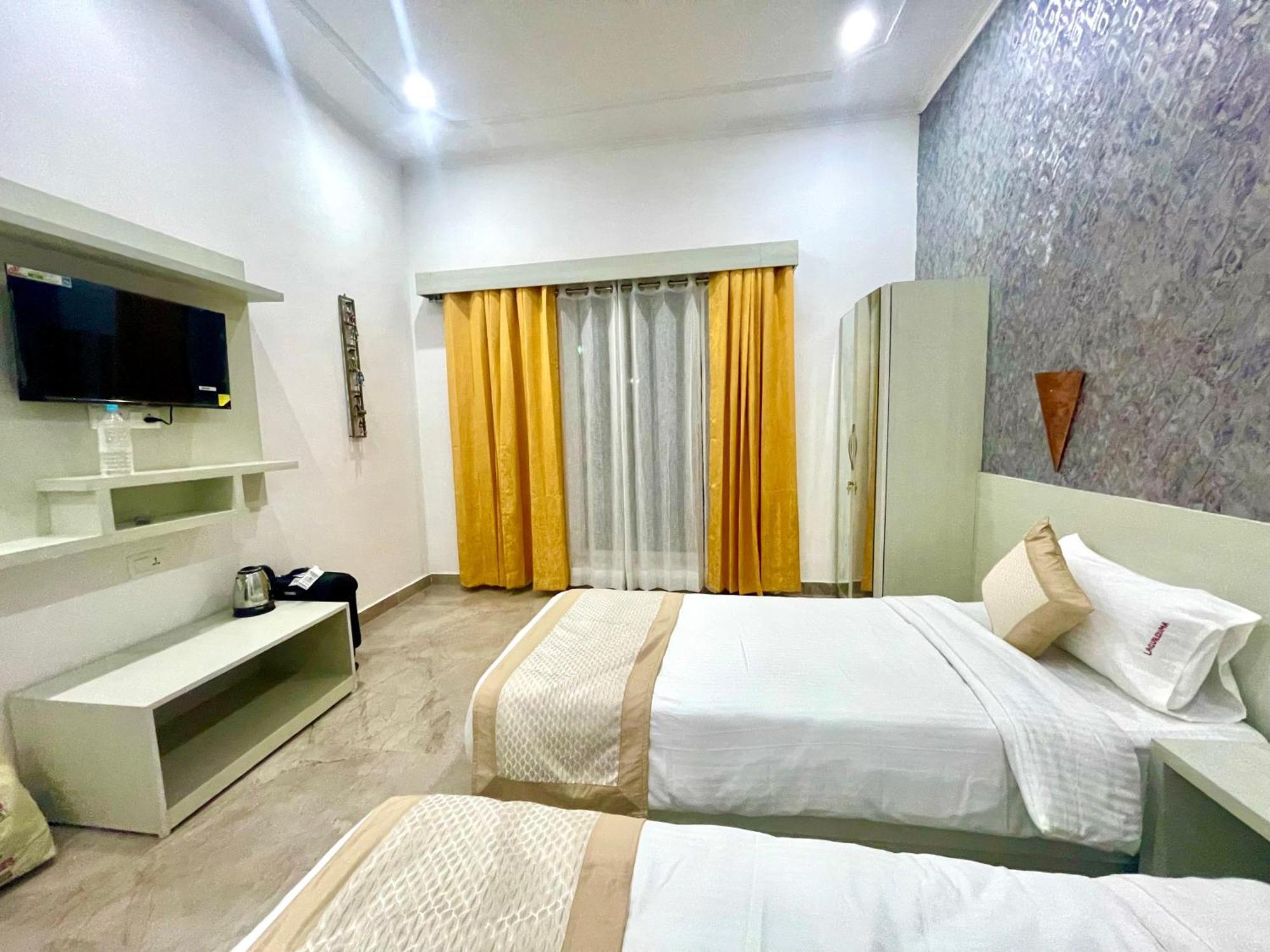 La Curcuma Luxury Homestay Khajuraho Exterior photo